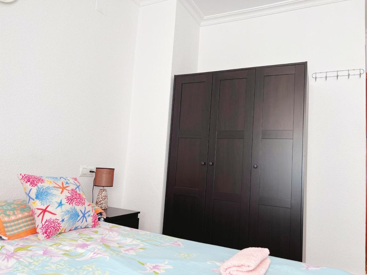 3 Habitacion Centro Уелва Екстериор снимка